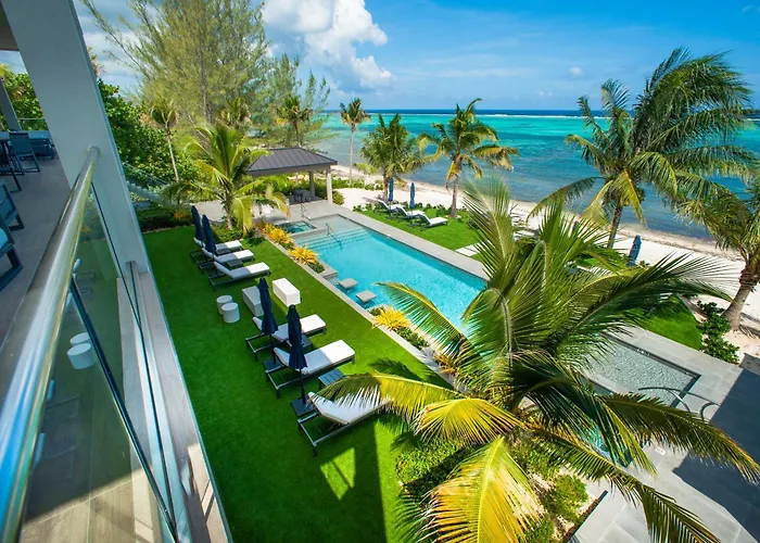 Black Urchin Boutique Resort