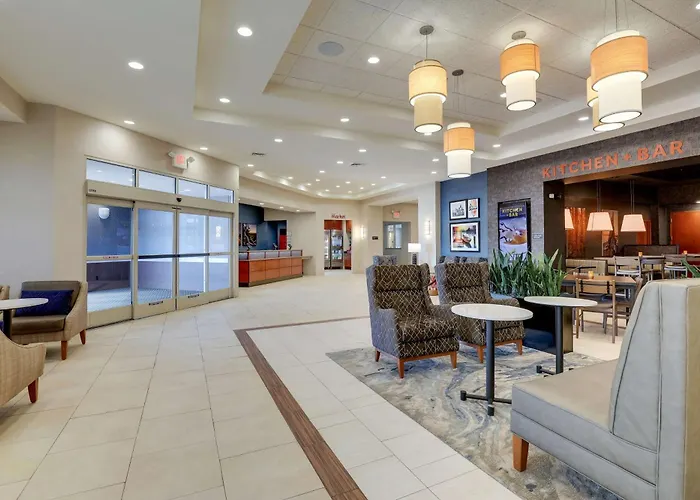 Drury Plaza Hotel Mt Vernon