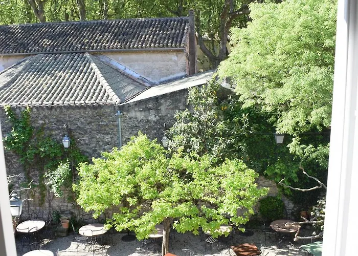 La Figuiere Fontaine de Vaucluse