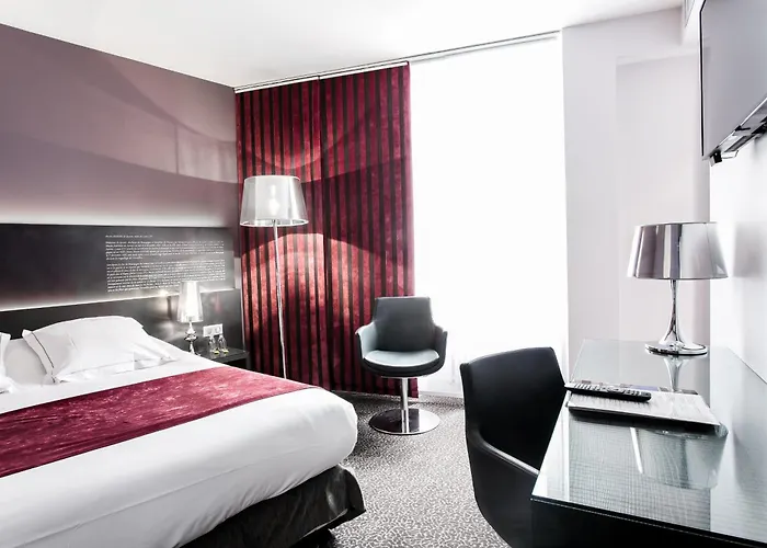Chapeau Rouge Par William Frachot - Hotel Espace Bien-Etre & Restaurant Etoile Dijon