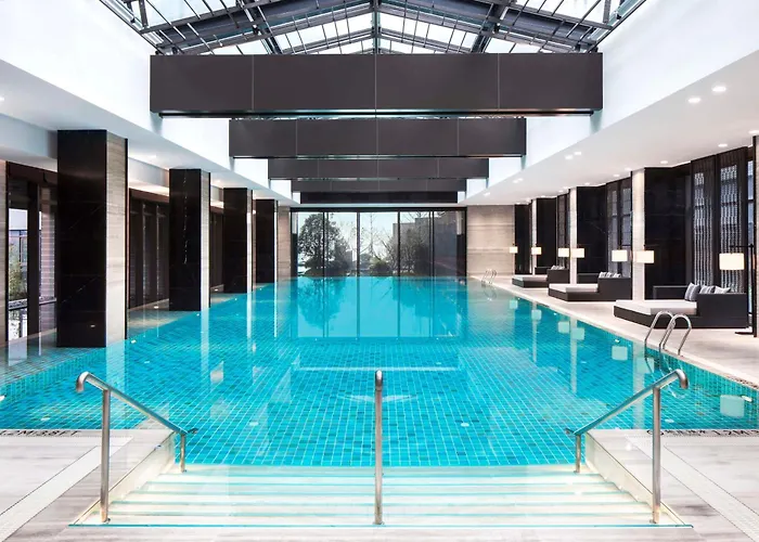 Hilton Ningbo Dongqian Lake