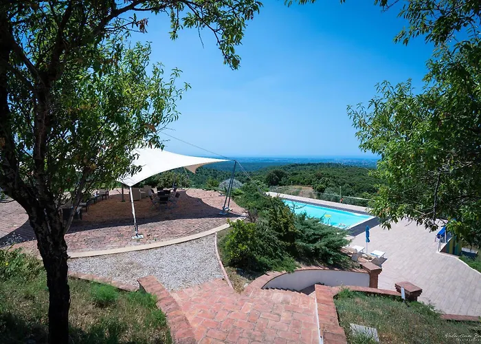 Agriturismo Tenuta Pakravan Papi
