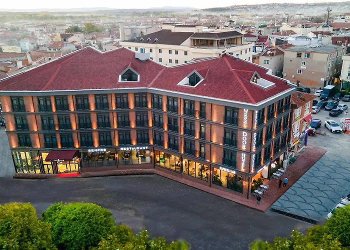 Westdoor Hotel