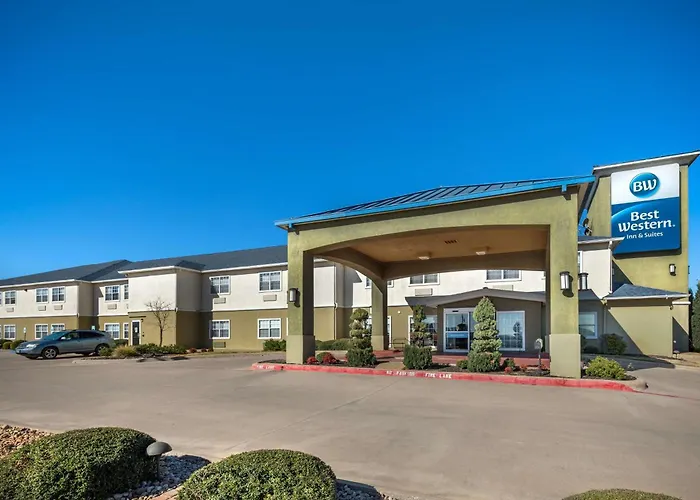 Best Western Club House Inn & Suites