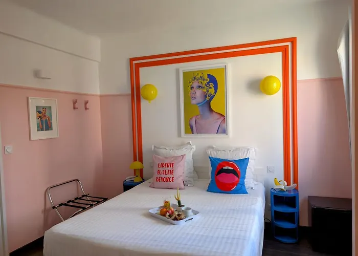 Hôtel Mademoiselle Juan-les-Pins