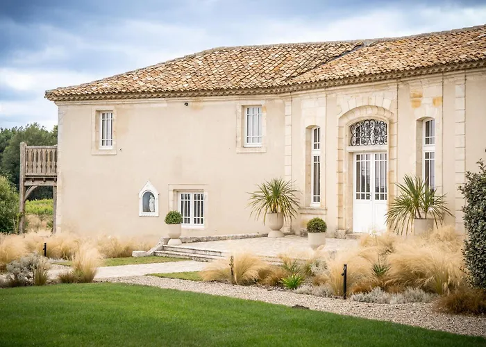 La Chartreuse du Château La Garde