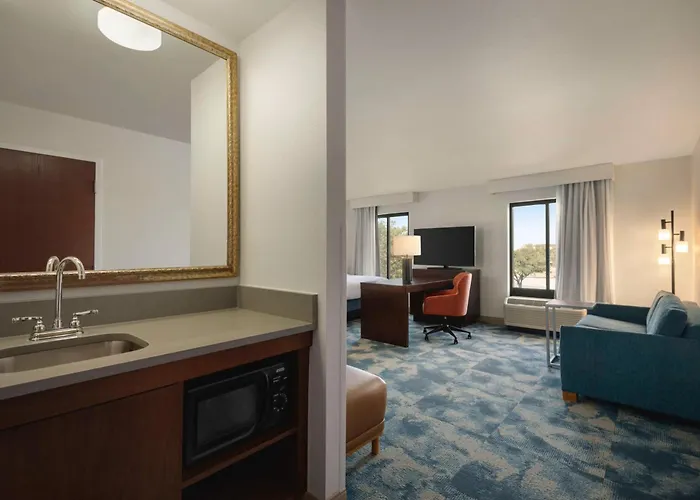 Hampton Inn & Suites San Marcos