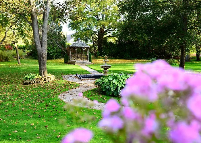 Millcroft Inn & Spa Village Of Alton