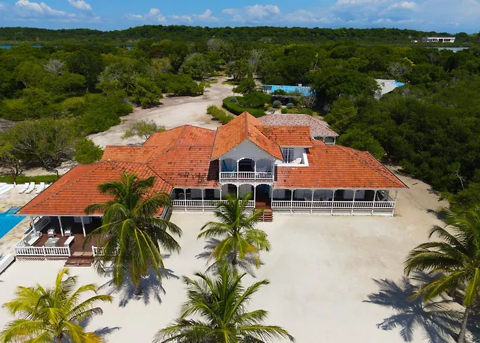 Hotel Agua Azul Beach Resort