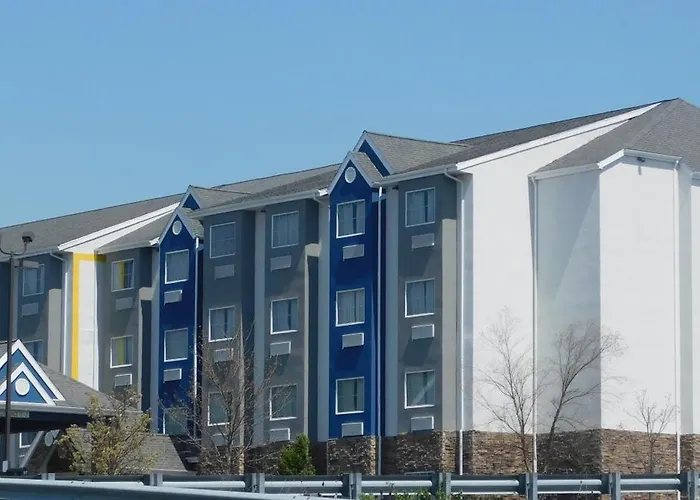 Microtel Inn & Suites By Wyndham Wheeling At The Highlands