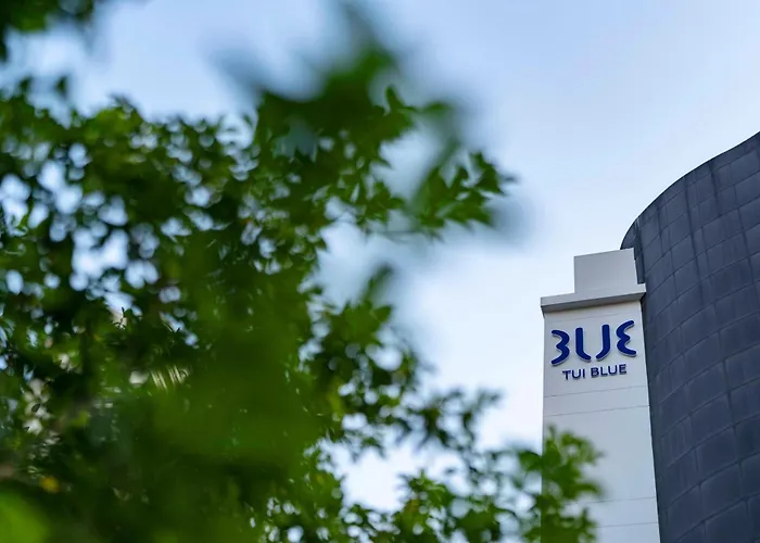 Tui Blue Maduzi Bangkok