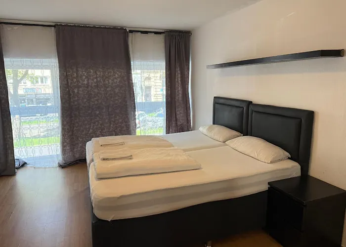 Hotel Garni Emir