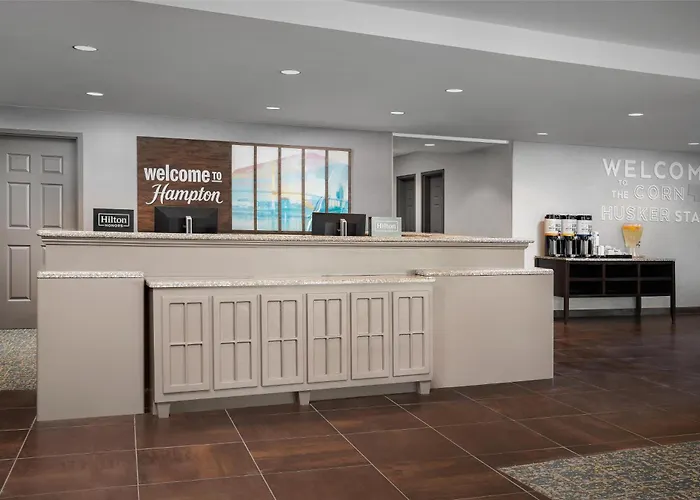 Hampton Inn & Suites -Downtown