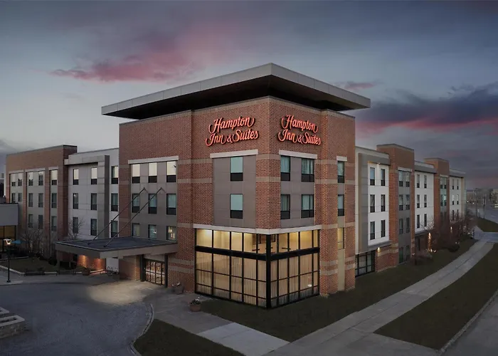 Hampton Inn & Suites -Downtown