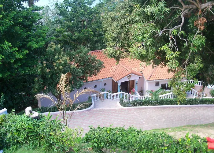 Tropical Lagoon Resort