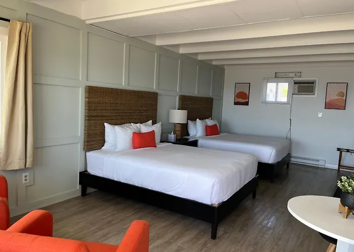 Grand View Hotel