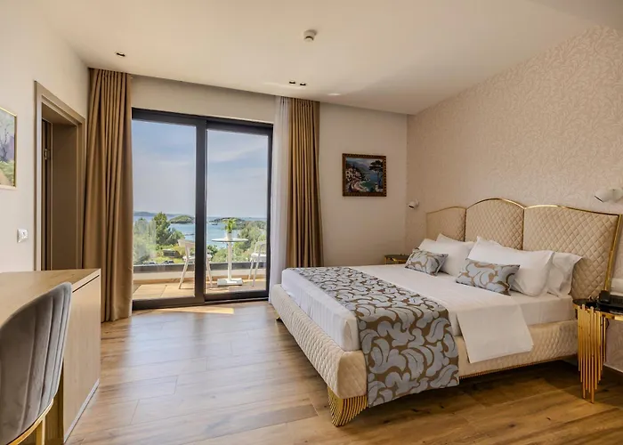 Bora Bora Hotel Ksamil