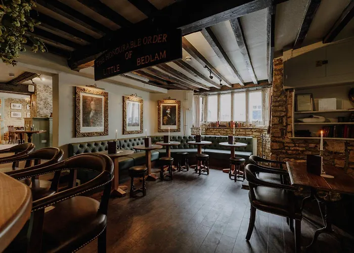 The Bull And Swan Hotel Stamford