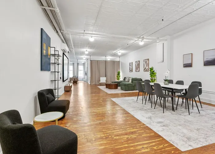 Nolita Modern 6 Bedrooms 2 Baths