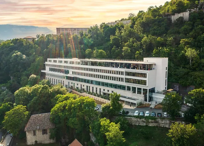 The Babel Community Hôtel - Grenoble Bastille