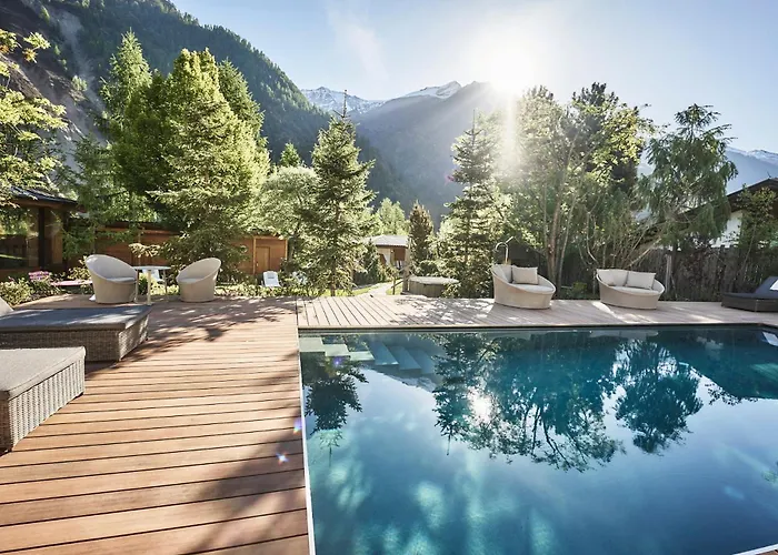 Goldene Rose Karthaus A Member Of Small Luxury Hotels Of The World Senales/Schnals