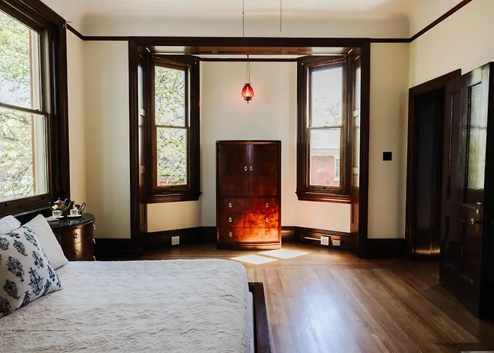 Villagio Boutique Hotel Pittsburgh