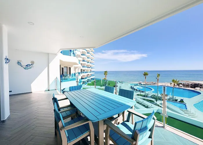 Esmeralda Beach Resort