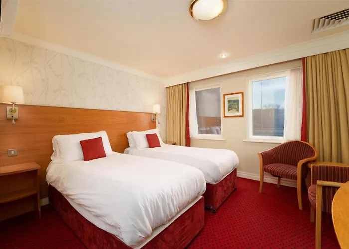 Best Western Plus Milford Hotel South Milford