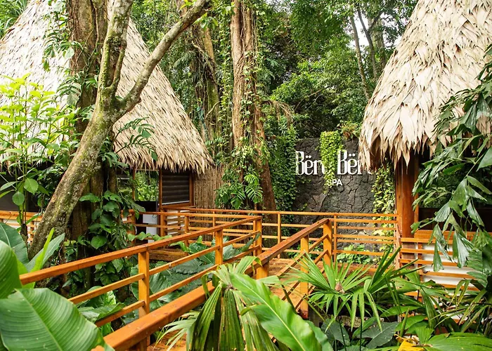 Le Cameleon Hotel