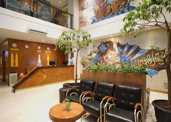 Yellow Star Gejayan Hotel