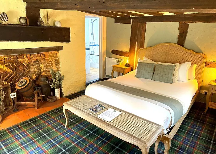 Thatched Cottage Hotel