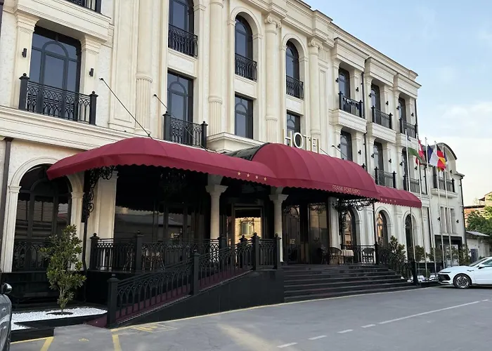 Frankfort Expo Hotel
