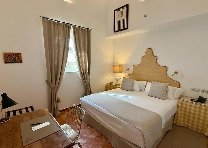 Casa Pizarro Hotel Caces