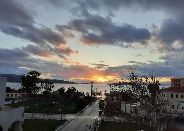 Gikas Apartments Triple Studio Sea View B7