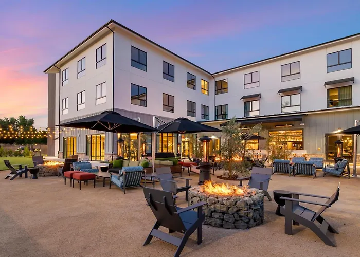 Cambria Hotel Templeton - Paso Robles