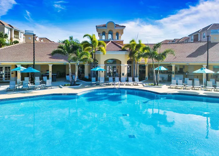 Vista Cay By Millenium At Universal Blvd.