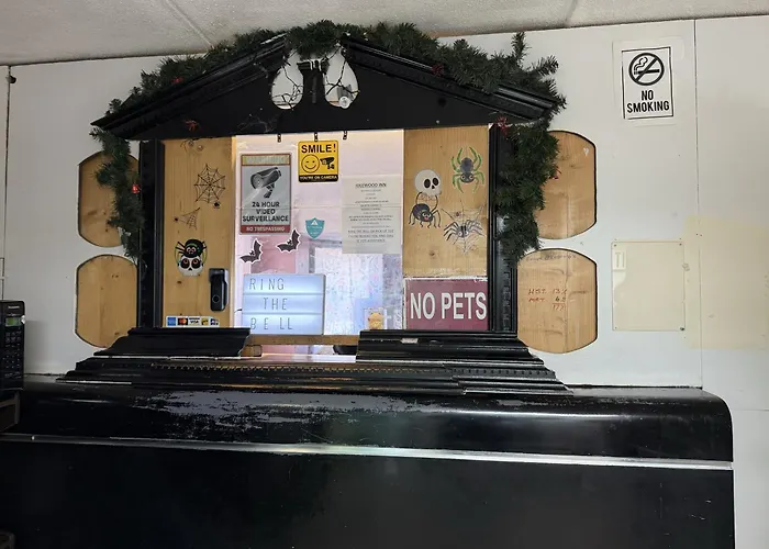 Idlewood Inn