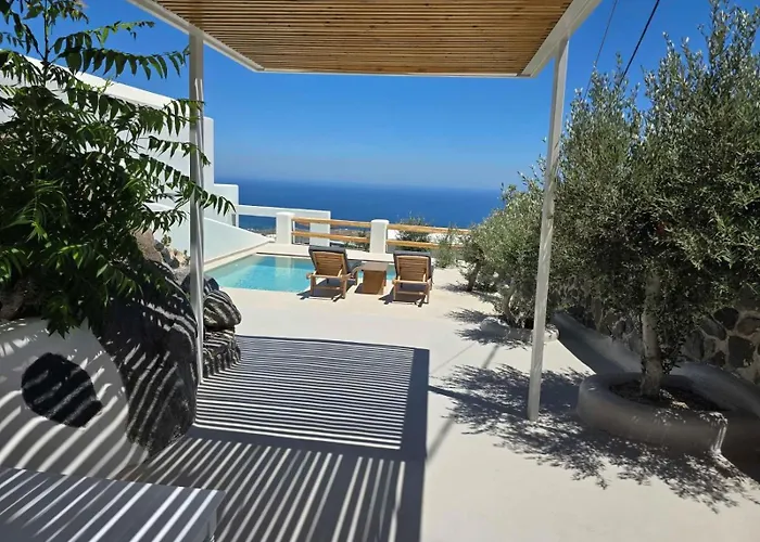 Splendour Hotel And Suites Firostefani