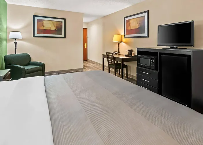 Quality Inn & Suites - Granbury