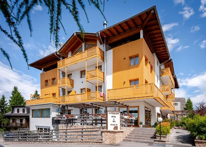 Hotel Alpine Mugon