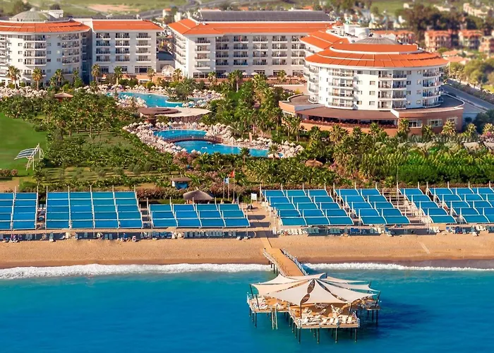 Seaden Sea World Resort & Spa