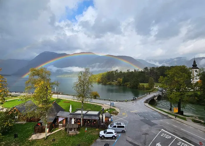 Hotel Jezero