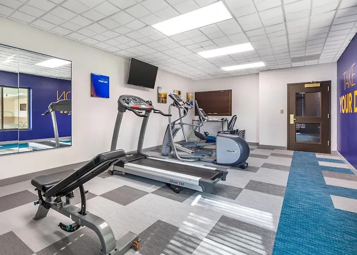 Comfort Inn & Suites Frisco East - Mckinney