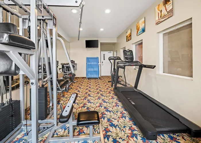 Comfort Inn & Suites Salinas City Center Area
