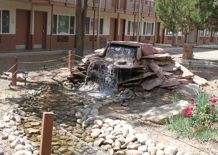 Navajo Nation Inn