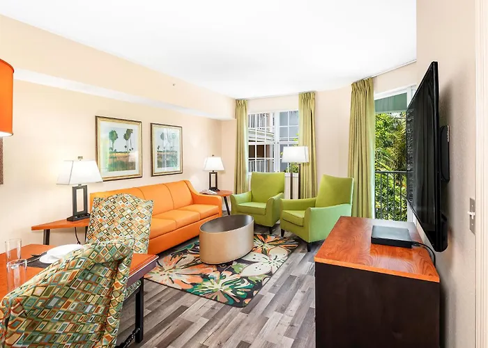 Mizner Place At Weston Town Center, Fort Lauderdale
