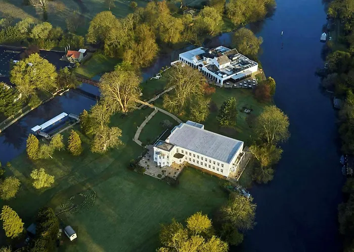 Monkey Island Estate - Small Luxury Hotels Of The World Bray
