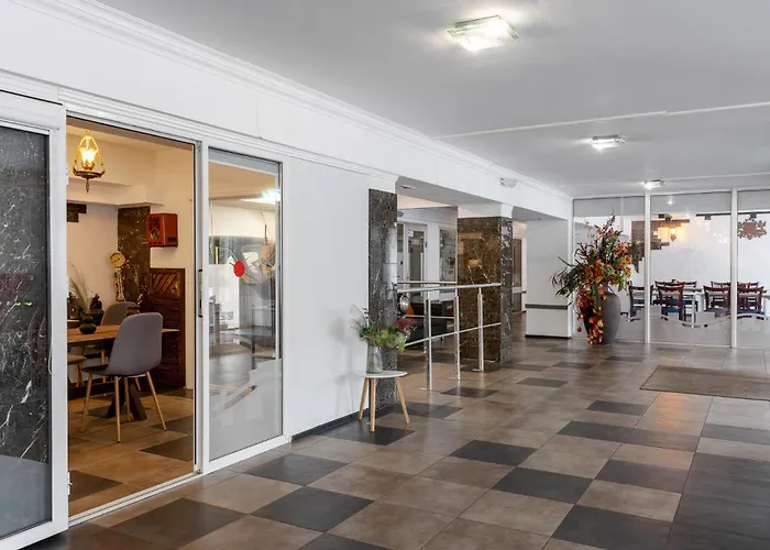 Apart Hotel Tomo Free Parking