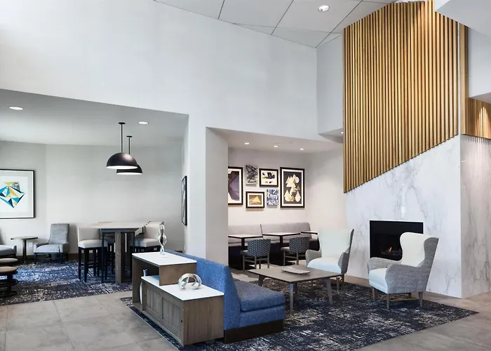 Hyatt Place Salt Lake City Downtown / The Gateway