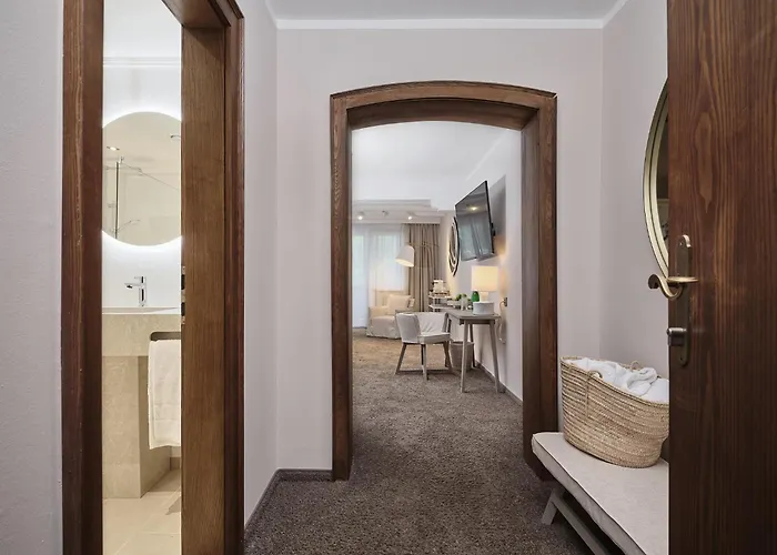 Q! Hotel Maria Theresia Kitzbühel